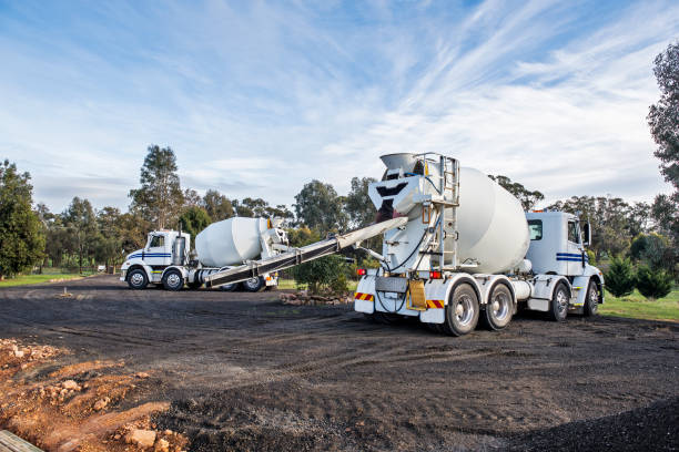 Best Concrete Contractor Near Me  in Frankfort, OH